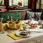 Obermayr Hotel 3*
